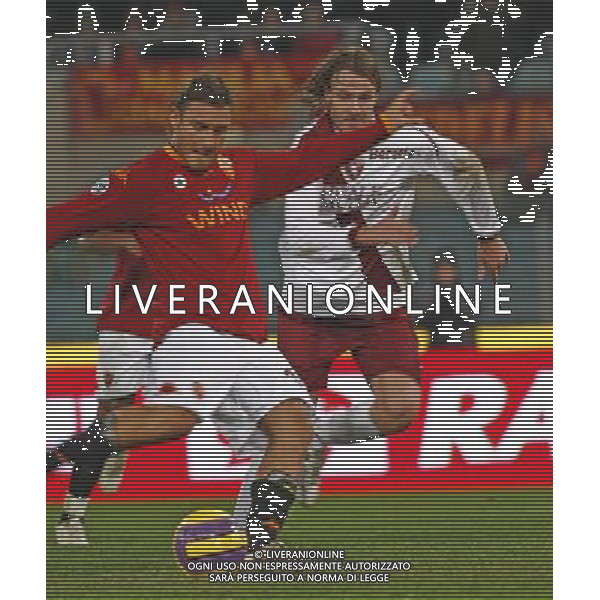 Roma - Torino 16/01/2008 Coppa Italia TIM CUP 2007/2008 Ottavi di finale ritorno nella foto: francesco totti calcia il rigore e realizza il 200¡ gol in carriera ph Corradetti / ag. Aldo Liverani sas