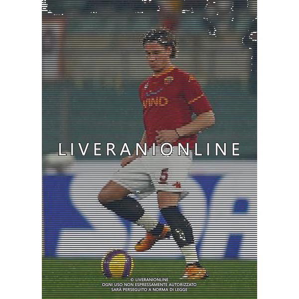 Roma - Torino (4-0) - 16/01/2008 Coppa Italia TIM CUP 2007/2008 Ottavi di finale ritorno nella foto: Philippe MEXES ph Corradetti / ag. Aldo Liverani Sas