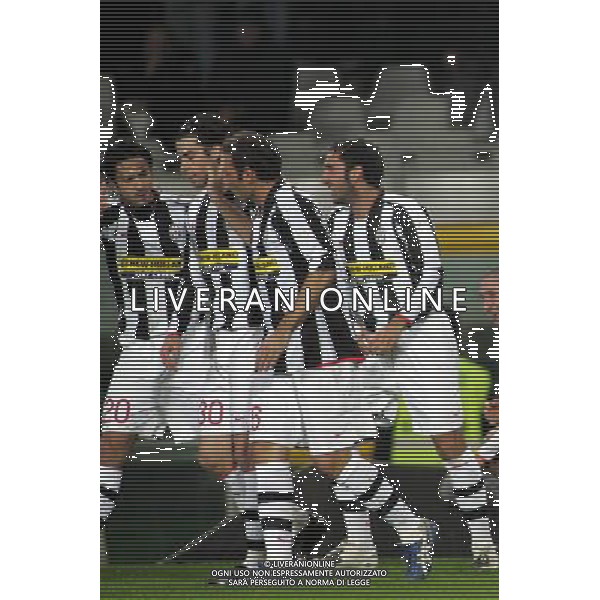 ©Alessandro Falzone/Press Photo/Ag. Aldo Liverani 15-01-2008 Torino Sport Calcio Juventus - Empoli Coppa Italia Tim Cup 2007/2008 Nella foto: abbracci Esultanza Juventus