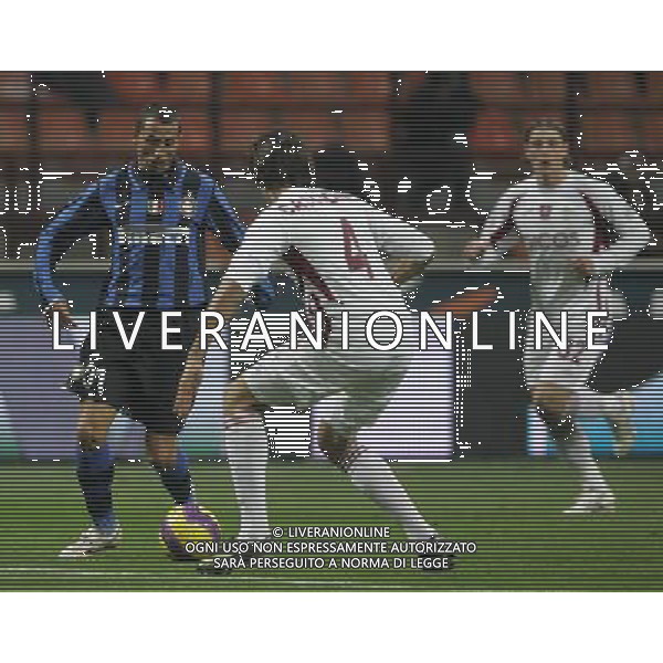 INTER -REGGINA COPPA ITALIA TIM17/01/2008 NELLA FOTO cesar e cascione FOTOMARCO LUZZANI-AG ALDO LIVERANI