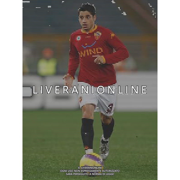Roma - Torino (4-0) - 16/01/2008 Coppa Italia TIM CUP 2007/2008 Ottavi di finale ritorno nella foto: Cicero Joao De Cezare \'CICINHO\' ph Corradetti / ag. Aldo Liverani Sas