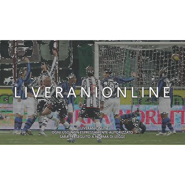 Inter - Juventus Coppa Italia Tim Cup 23/01/2008 nella foto il gol del pareggio di boumsong del 2-2 ph andry/Ag. Aldo Liverani sas