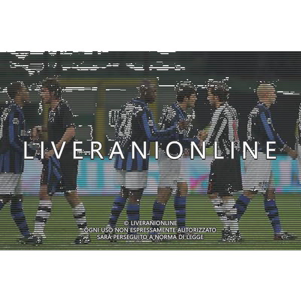 Inter - Juventus Coppa Italia Tim Cup 23/01/2008 nella foto stretta di mano nel terzo tempo a fine gara ph luzzani/Ag. Aldo Liverani sas