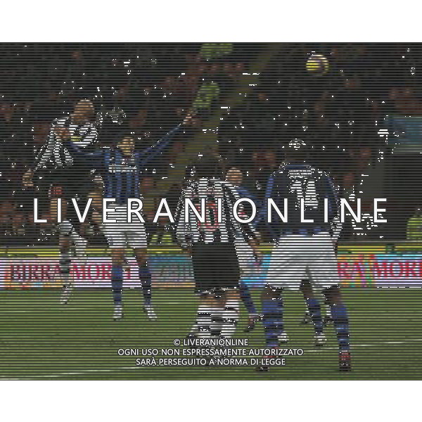 Inter - Juventus Coppa Italia Tim Cup 23/01/2008 nella foto il gol del pareggio di boumsong del 2-2 ph luzzani/Ag. Aldo Liverani sas