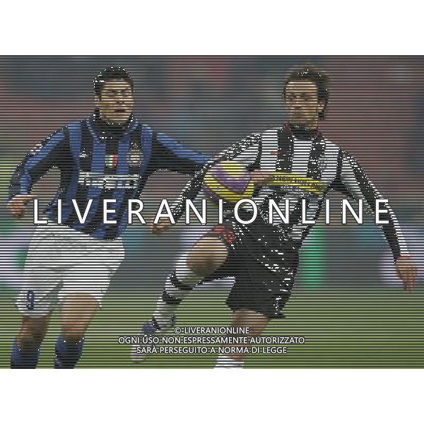 Milano 23 gennaio 2008 Inter - Juventus quarti di finale coppa italia gara di andata nella foto: Julio Ricardo Cruz e Nicola Legrottaglie foto Andry / Ag. Aldo Liverani