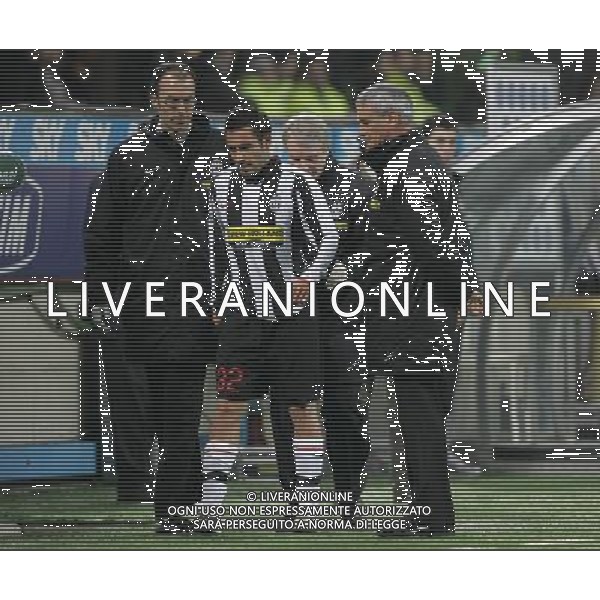 Milano 24/01/2008 coppa italia tim 2007/08 inter-juventus 2:2 nella foto marco marchionni esce per infortunio ph marco luzzani/ag aldo liverani s.a.s.