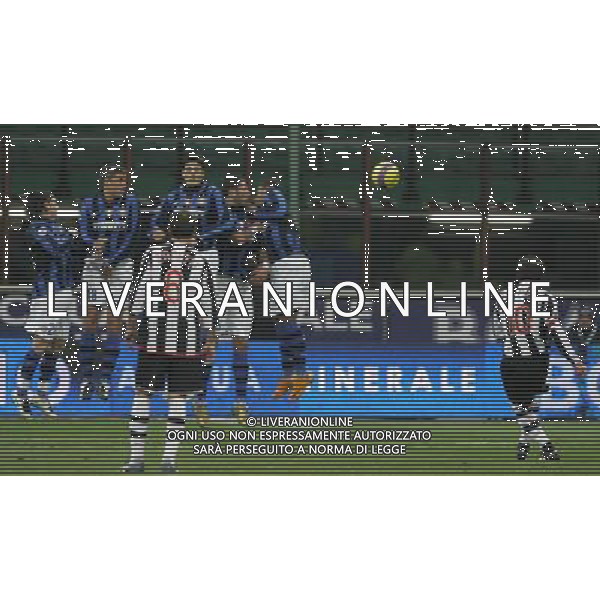 Milano 24/01/2008 coppa italia tim 2007/08 inter-juventus 2:2 nella foto punizione di alessandro del piero ph marco luzzani/ag aldo liverani s.a.s.