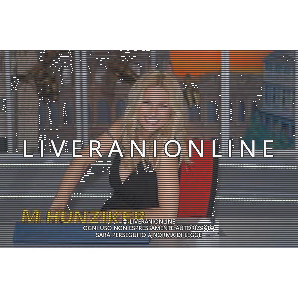 MICHELLE HUNZIKER - TRASMISSIONE TELEVISIVA \'STRISCIA LA NOTIZIA\' 15/01/2008 PH AGENZIA ALDO LIVERANI SAS