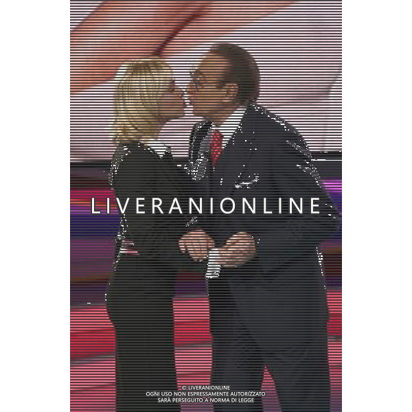 ROMA 01 02 2008 TRASMISSIONE TELEVISIVA \'DOMENICA IN \' NELLA FOTO PAOLA BARALE PIPPO BAUDO AG ALDO LIVERANI