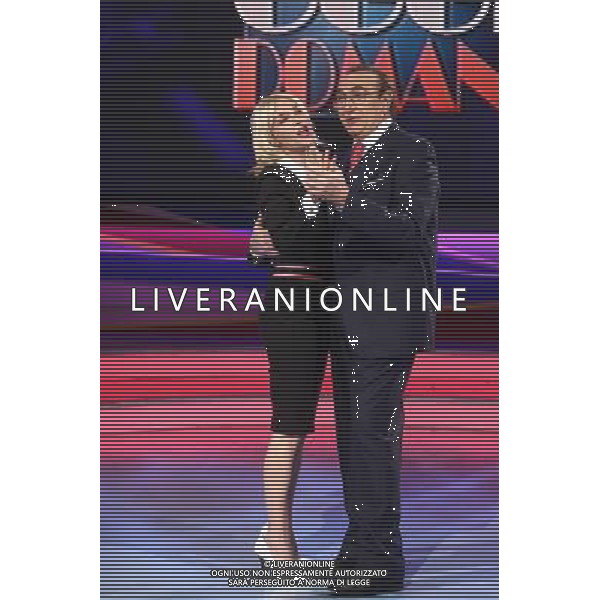 ROMA 01 02 2008 TRASMISSIONE TELEVISIVA \'DOMENICA IN \' NELLA FOTO PAOLA BARALE PIPPO BAUDO AG ALDO LIVERANI