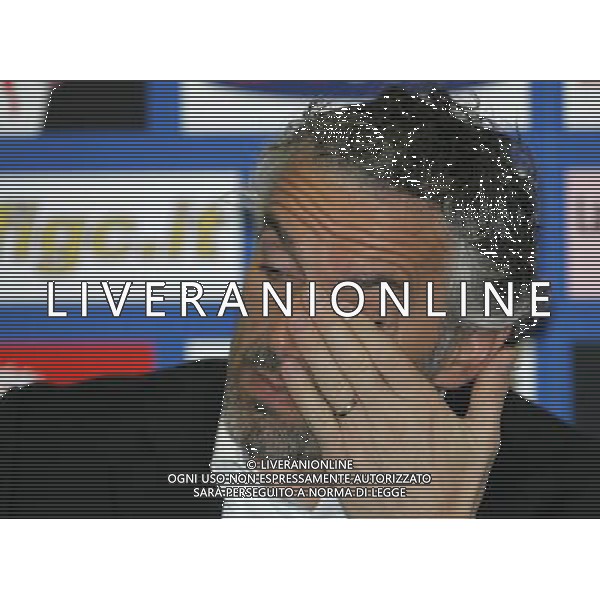 Raduno e Allenamento della Nazionale Italiana a Milano 04/02/2008 nella foto roberto donadoni in conferenza stampa ph Luzzani/Ag. Aldo liverani sas 