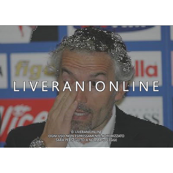 Raduno e Allenamento della Nazionale Italiana a Milano 04/02/2008 nella foto roberto donadoni in conferenza stampa ph Luzzani/Ag. Aldo liverani sas 