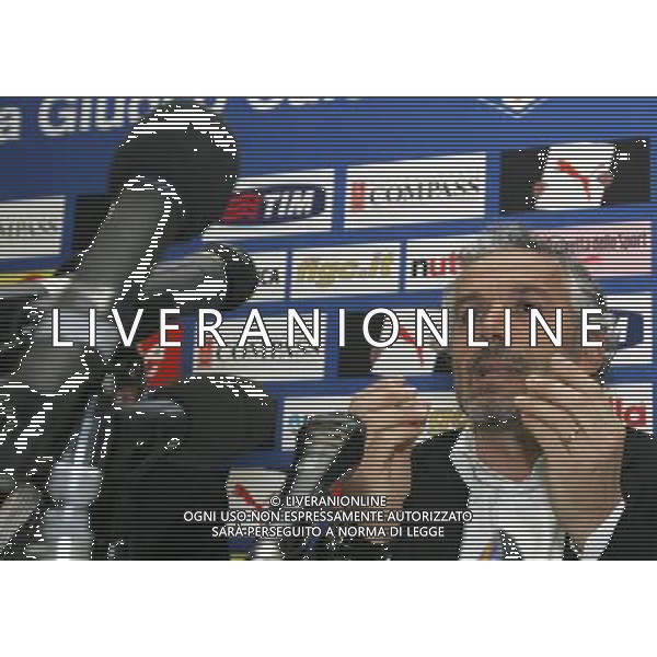 Raduno e Allenamento della Nazionale Italiana a Milano 04/02/2008 nella foto roberto donadoni in conferenza stampa ph Luzzani/Ag. Aldo liverani sas 