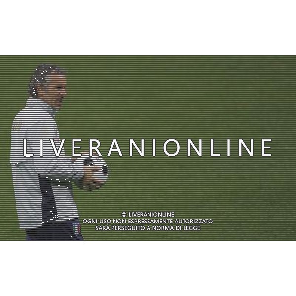 Milano 04-02-2008 raduno e allenamento nazionale italiana di calcio stadio g. meazza a s. siro nella foto roberto donadoni ph marco luzzani/ag aldo liverani s.a.s. 