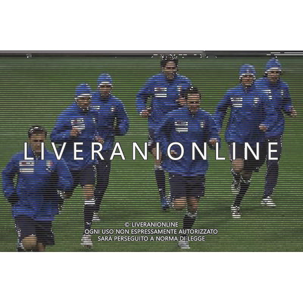 Milano 04-02-2008 raduno e allenamento nazionale italiana di calcio stadio g. meazza a s. siro nella foto gruppo in allenamento ph marco luzzani/ag aldo liverani s.a.s. 