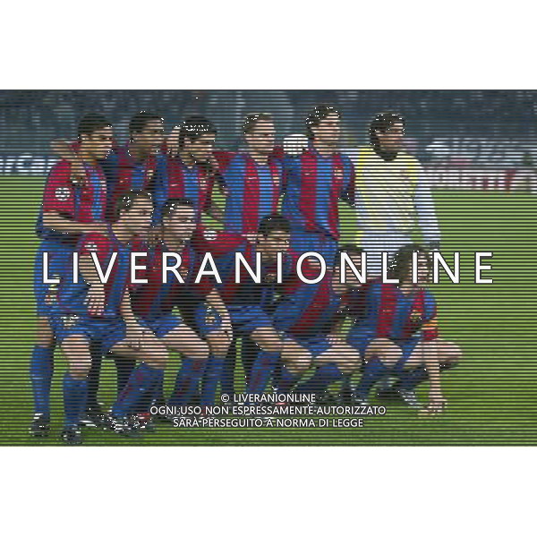 TORINO 09/04/2003 JUVENTUS - BARCELLONA CHAMPIONS LEAGUE NELLA FOTO: FORMAZIONE BARCELLONA AGENZIA ALDO LIVERANI 
