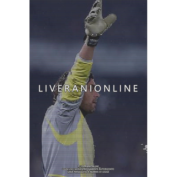 TORINO 09/04/2003 JUVENTUS - BARCELLONA CHAMPIONS LEAGUE NELLA FOTO: BONANO AGENZIA ALDO LIVERANI 