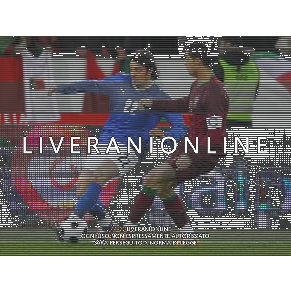 Italia - Portogallo amichevole Zurigo 06/02/2008 nella foto massimo oddo e cristiano ronaldo ph luzzani/Ag. Aldo Liverani sas