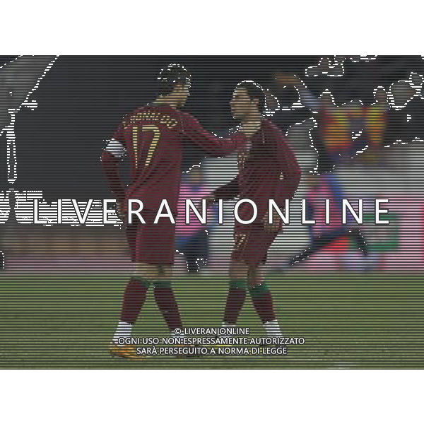 Italia - Portogallo amichevole Zurigo 06/02/2008 nella foto esultanza di quaresma con cristiano ronaldo ph luzzani/Ag. Aldo Liverani sas