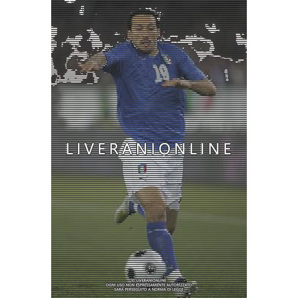 Zurigo (CH) 06-02-2008 amichevole preparazione euro 2008 italia-portogallo 3 : 1 nella foto gianluca zambrotta ph marco luzzani/ag aldo liverani s.a.s.