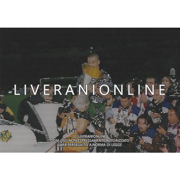 ARCHIVIO ALDO LIVERANI S A S PARIGI 06/05/1998 STADIO PARCO DEI PRINCIPI FINALE COPPA UEFA INTER-LAZIO NELLA FOTO RONALDO CON LA COPPA UEFA AGALDO LIVERANI