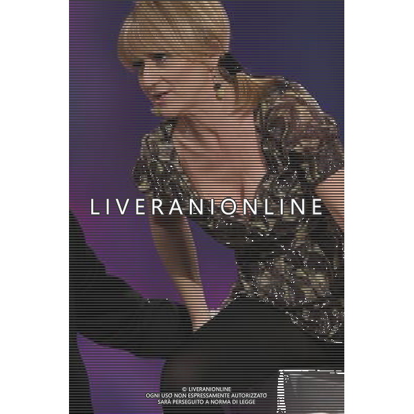LUCIANA LITTIZZETTO TRASMISSIONE TV: \' CHE TEMPO CHE FA\'- MILANO, 17/02/2008 FOTO ANTONIO SORANO - AG. ALDO LIVERANI sas