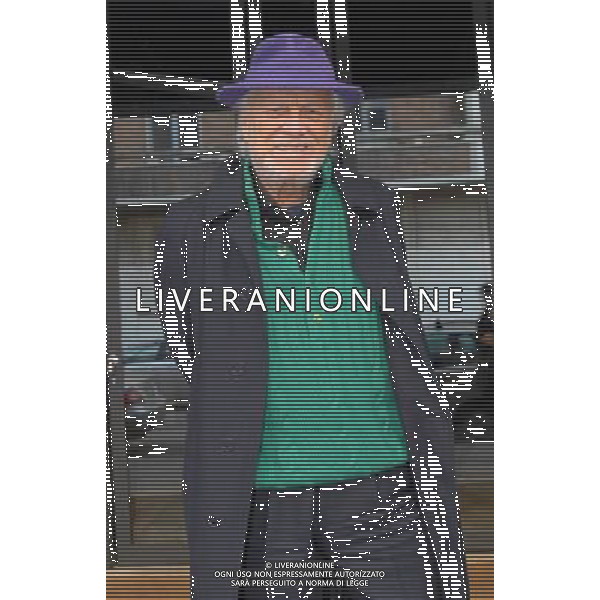 MILANO 18/2/2008 TEATRO FRANCO PARENTI VIA PIER LOMBARDO, 14 PRESENTAZIONE DELLO SPETTACOLO: -LA FORMA DELL\' INCOMPIUTO- NELLA FOTO GIORGIO ALBERTAZZI FOTO MARIO ROMANO/AG ALDO LIVERANI