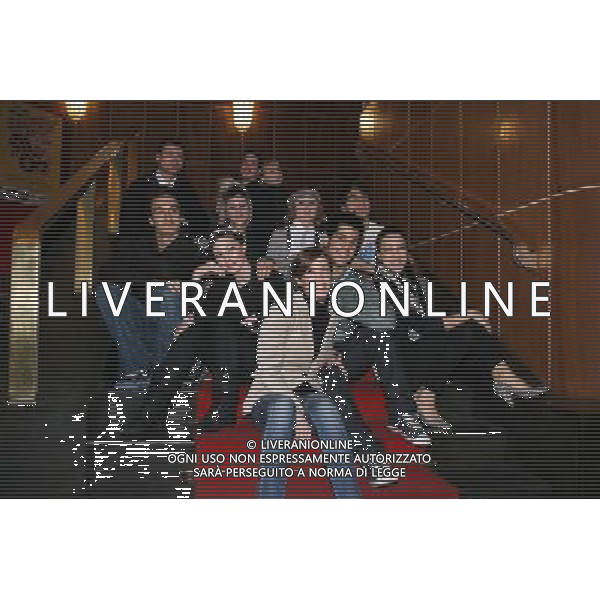 MAURA PAPARO con i ragazzi Photocall della rappresentazione teatrale: \' Amici - a un passo dal sogno\' al Teatro Nuovo. © Antonio Sorano - ag. Aldo Liverani sas