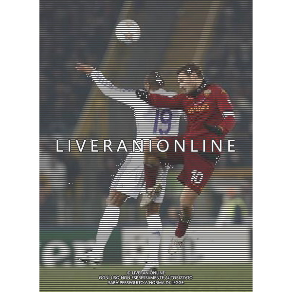 Roma - Real Madrid 19/02/2008 Uefa Champions League 2007/2008 - Ottavi di finale di andata nella foto: francesco Totti e Julio BAPTISTA ph Corradetti / ag. Aldo Liverani