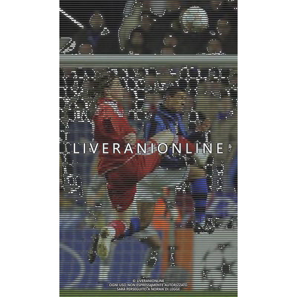 Fernando Torres con Ivan Cordoba (Vice-captain): Liverpool - Internazionale Milan - Champions League Anfield in Liverpool (UK) on 19/02/2008 Picture By Marcello Pozzetti©IPS/Ag. Aldo Liverani ONLY ITALY 