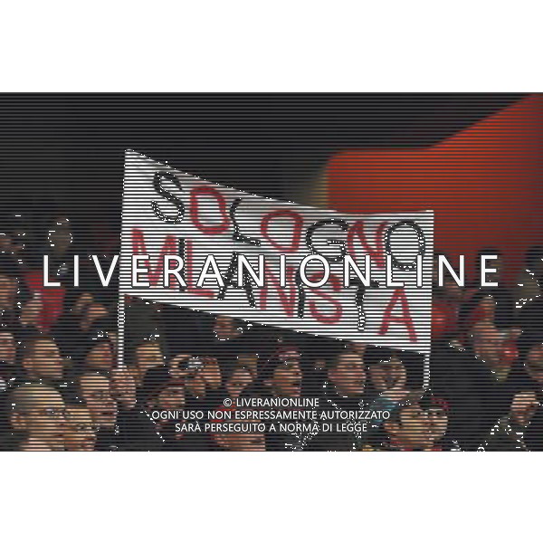 Arsenal - Milan Champions League 2007/2008 Ottavi di Finale Andata Londra - 20.02.2008 Nella Foto: Striscione dei Tifosi Milan Ph.Vitez/Ag. Aldo Liverani