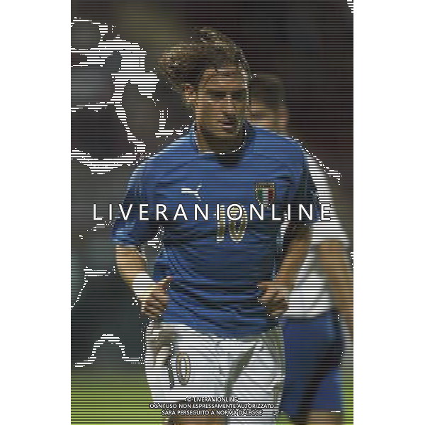 REGGIO CALABRIA 11/10/03 QUALIFICAZIONI EUROPEI 2004 ITALIA AZERBAIGIAN NELLA FOTO FRANCESCO TOTTI FOTO AG. ALDO LIVERANI