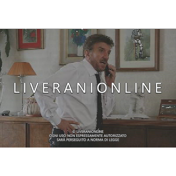 TELEFILM\'IL MARESCIALLO ROCCA E L\'AMICO D\'INFANZIA\' NELLA FOTO GIGI PROIETTI AG ALDO LIVERANI