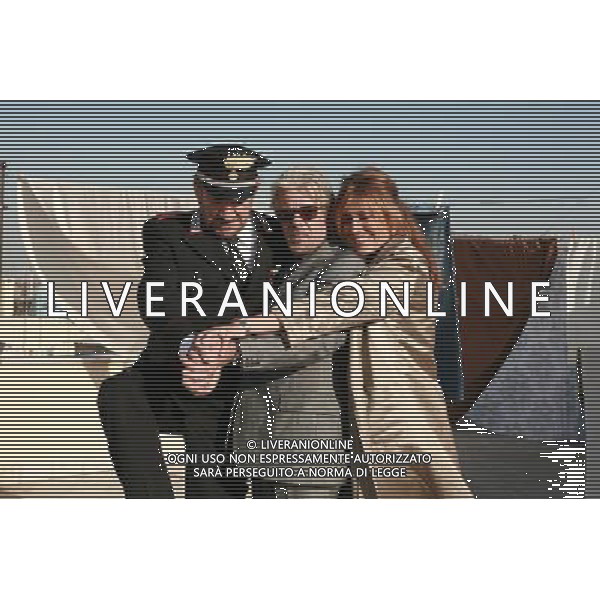TELEFILM\'IL MARESCIALLO ROCCA E L\'AMICO D\'INFANZIA\' NELLA FOTO Gigi Proietti, Giancarlo Giannini, Caterina Vertova AG ALDO LIVERANI