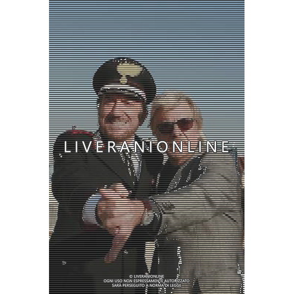 TELEFILM\'IL MARESCIALLO ROCCA E L\'AMICO D\'INFANZIA\' NELLA FOTO GIANCARLO GIANNINI-GIGI PROIETTI AG ALDO LIVERANI