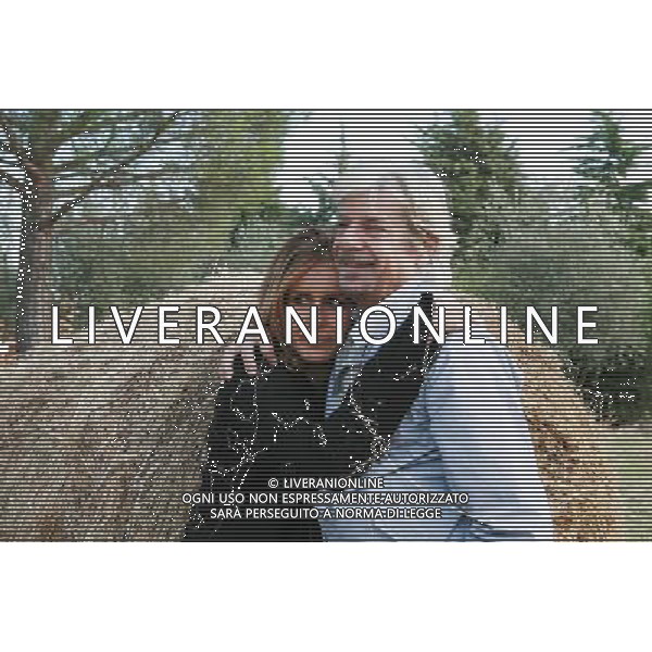 TELEFILM\'IL MARESCIALLO ROCCA E L\'AMICO D\'INFANZIA\' NELLA FOTO Caterina Vertova, Giancarlo Giannini AG ALDO LIVERANI