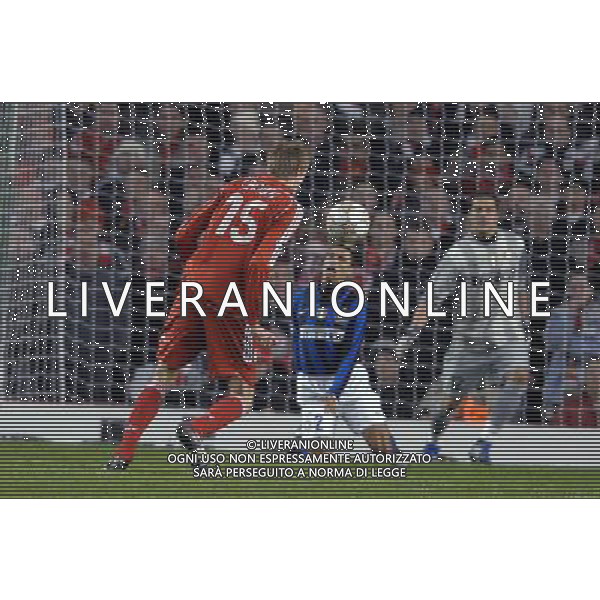 Champions League 2007/2008 Ottavi di Finale Andata Liverpool - 19.02.2008 Liverpool-Inter Nella Foto:INFORTUNIO CORDOBA IVAN /Ph.Vitez-Ag. Aldo Liverani