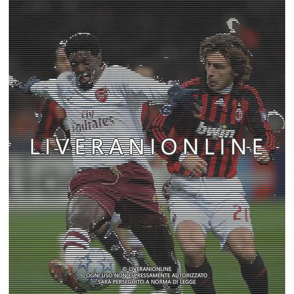Milan - Arsenal Ottavi di finale di ritorno Champions League 04/03/2008 nella foto Adebayor-Pirlo Andrea ph vitez/Ag. Aldo Liverani sas