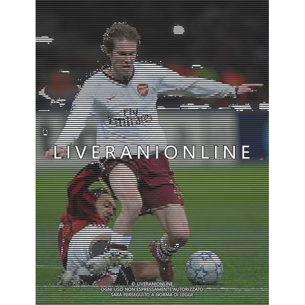 Milan - Arsenal Ottavi di finale di ritorno Champions League 04/03/2008 nella foto il Presunto fallo da rigore di alessandro Nesta su Hleb ph vitez/Ag. Aldo Liverani sas