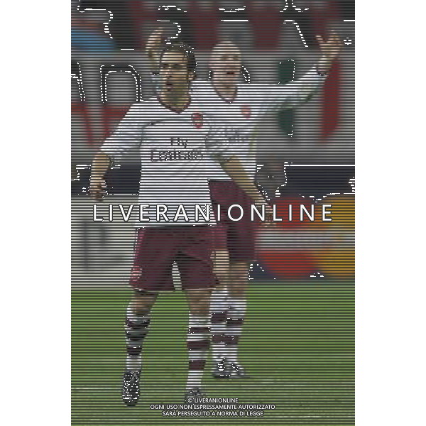 Milano 04-03-2008 Champions League 2007/08 milan-arsenal 0:1 nella foto mathieu flamini e philippe senderos ph marco luzzani/ag aldo liverani s.a.s.