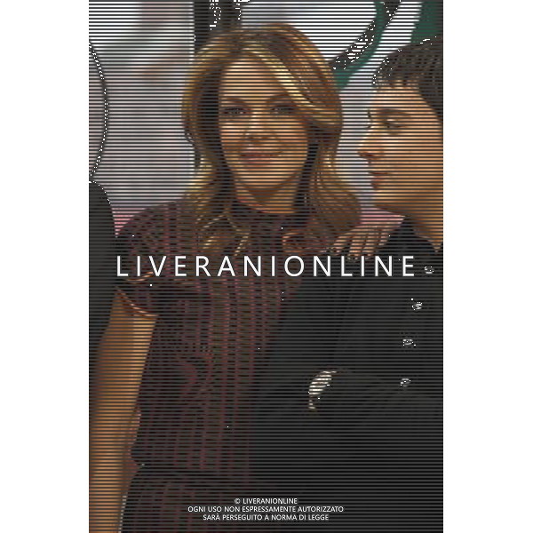 CLAUDIA GERINI IL CAST DI \' GRANDE GROSSO E... VERDONE\' OSPITI ALLA TRASMISSIONE \' TRL LIVE@MTV\' MILANO, 06/03/2008 FOTO ANTONIO SORANO - AG. ALDO LIVERANI sas