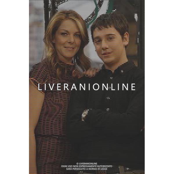 CLAUDIA GERINI - EMANUELE PROPIZIO IL CAST DI \' GRANDE GROSSO E... VERDONE\' OSPITI ALLA TRASMISSIONE \' TRL LIVE@MTV\' MILANO, 06/03/2008 FOTO ANTONIO SORANO - AG. ALDO LIVERANI sas