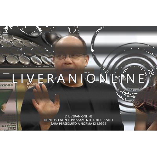 CARLO VERDONE IL CAST DI \' GRANDE GROSSO E... VERDONE\' OSPITI ALLA TRASMISSIONE \' TRL LIVE@MTV\' MILANO, 06/03/2008 FOTO ANTONIO SORANO - AG. ALDO LIVERANI sas