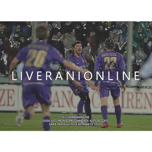 Coppa UEFA 2007/2008 Ottavi di Finale Andata Firenze - 06.03.2008 Fiorentina-Everton Nella Foto esultanza dopo il gol di Kuzmanovic del 1-0 con Ujfalusi /Ph.Vitez-Ag. Aldo Liverani