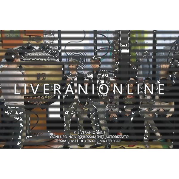 IL GRUPPO DEI \' SONOHRA\' ( LUCA E DIEGO FAINELLO) OSPITI ALLA TRASMISSIONE: \' TRL LIVE@MTV\' FOTO ANTONIO SORANO - AG. ALDO LIVERANI sas