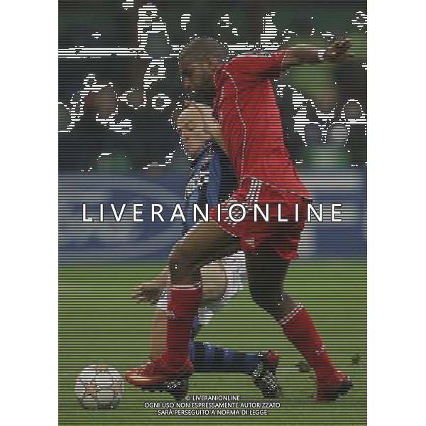 Inter - Liverpool Champions League ottavi di finale di ritorno 11/03/2008 nella foto babel e cambiasso esteban ph luzzani/Ag. Aldo Liverani sas