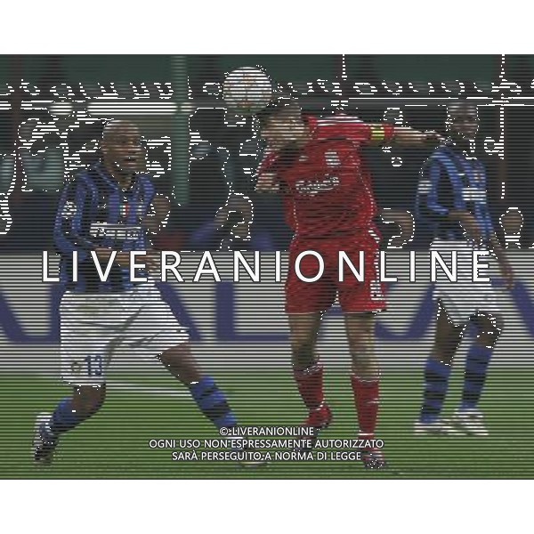 Inter - Liverpool Champions League ottavi di finale di ritorno 11/03/2008 nella foto steven gerrard e maicon ph luzzani/Ag. Aldo Liverani sas