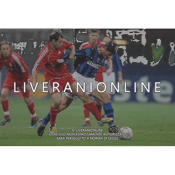 Champions League 2007/2008 Ottavi di Finale Ritorno Milano - 11.03.2008 Inter-Liverpool Nella Foto: javier Zanetti-Mascherano /Ph.Vitez-Ag. Aldo Liverani