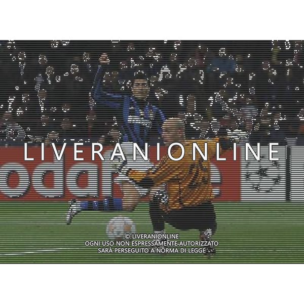 Inter - Liverpool Champions League ottavi di finale di ritorno 11/03/2008 nella foto occasione mancata da julio cruz ph luzzani/Ag. Aldo Liverani sas