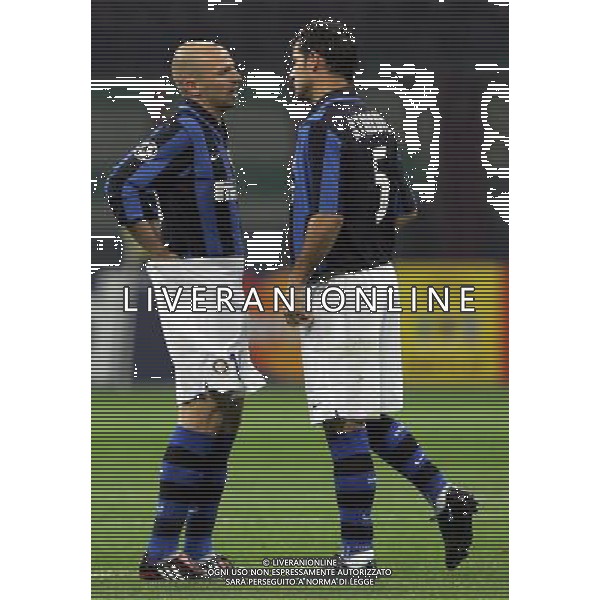 Inter - Liverpool champions league ottavi di finale di ritorno 11/03/2008 nella foto la delusione di dejan stankovic e esteban cambiasso ph luzzani/Ag. Aldo Liverani sas